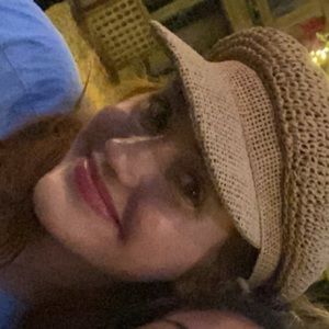 Meet your Posher, Madelyn